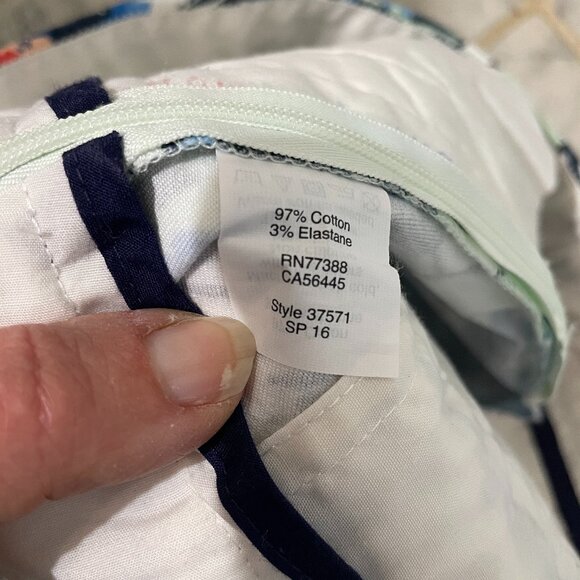 J. Crew floral chino shorts Size 6 - Picture 5 of 7